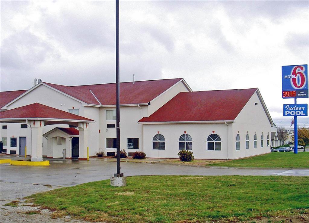 Motel 6 Omaha - Iat West エクステリア 写真