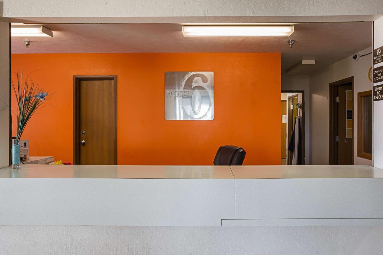 Motel 6 Omaha - Iat West エクステリア 写真